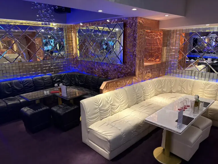 新橋　ジパングプレミア （Club Zipang Premier）