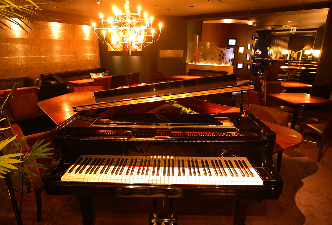 六本木 エンカウンター (jazz lounge en counter 六本木 本店)